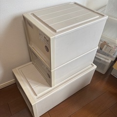 クレゼットスッキリ半透明　３つお譲りしたいです、、の画像