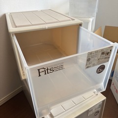 クレゼットスッキリ半透明　３つお譲りしたいです、、の画像