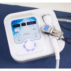 冷却　導入　エレクトロポレーション　d'COOL Pro 美顔器の画像