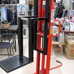 札幌市清田区 をくだ屋技研(O.P.K) 手動式パワーリフター PL-H200K-12S 中古品の画像