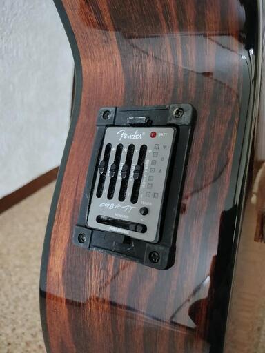 FENDER GDC-200SCE YUI使用モデルで当時話題になったエレアコ