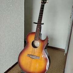 FENDER GDC-200SCE YUI使用モデルで当時話題に...