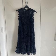 ELIE TAHARI 紺レースワンピース(M位)