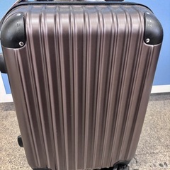 新品未使用　スーツケース　S