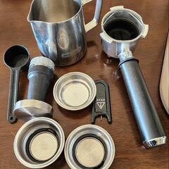 デロンギ デディカ アルテ エスプレッソ・カプチーノメーカー ベージュ

の画像