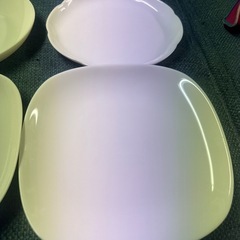 食器プレート/4点セット/新品未使用/0円の画像