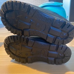 ほぼ新品　スノーブーツ キッズ の画像