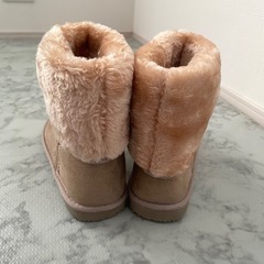 新品未使用　ムートンブーツ　24.5cm
　ブーツ　靴の画像
