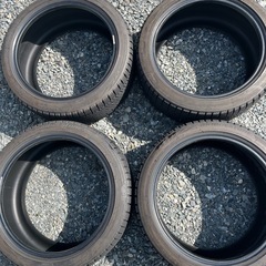 245/40R18 VRX2 タイヤ　ブリヂストン