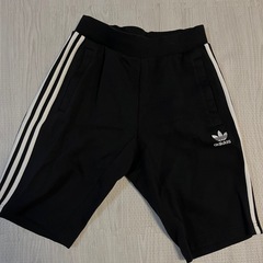 【ほぼ未使用】スウェット　アディダスハーフパンツ 
