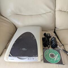 EPSON　スキャナー　GT8400UF