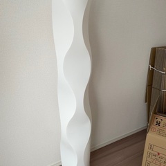 3/24まで　フロアライト　2灯　電球付きの画像