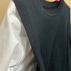 VOUGE ドッキングブラウスの画像