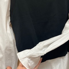 VOUGE ドッキングブラウスの画像