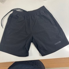 メンズ　adidas 短パン