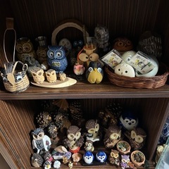 フクロウの陶器置物コレクションの画像