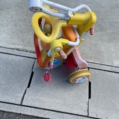 【無料】アンパンマン折りたたみ三輪車の画像