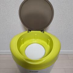 combi　おむつポット　スマートポイ　おむつゴミ箱の画像