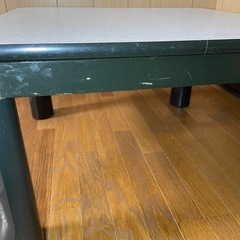テーブル
の画像