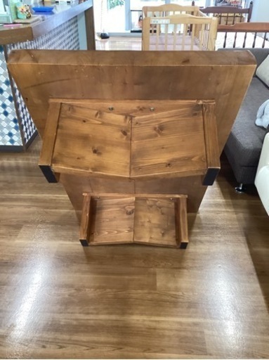 センターテーブル【町田市再生家具】　243173