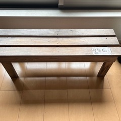 ベンチ