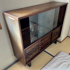 サイドボードの画像