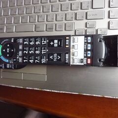 Ｐanasonic テレビリモコン・Ｎ２ＱＡＹＢ０００４８１・単三＝2本にて稼働！の画像