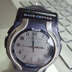 ＣＡＳＩＯ・電波時計！皮ベルト・ブラック色、正常稼働致します。の画像