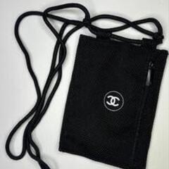 CHANEL♦新作2024年♦ノベルティショルダーポーチ♦パスポート ♦ブラックの画像