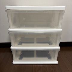 衣装ケースの画像