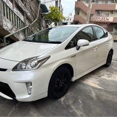 トヨタ　プリウス　30後期(取り引き中)