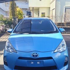 アクア1.5Ｓ　TOYOTA　平成25年式　車検2年付き　バックカメラ　ＥＴＣ　プッシュスタート　TOYOTA AQUA　ナビ　テレビの画像