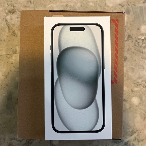 iPhone15 ブラック