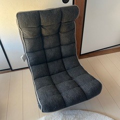 【取引中】ニトリ　回転式　座椅子　