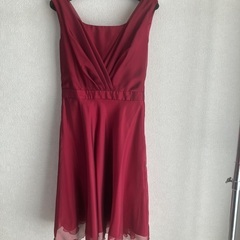パーティドレスの画像