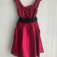パーティドレスの画像