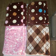 ハーフ毛布8枚の画像