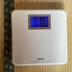 タニタ　体重計　差し上げますの画像