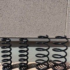 120系 プラド 純正サス 
新車取り外し 