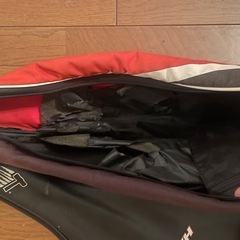 テニスラケットケースの画像