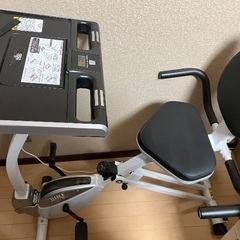 デスク付きエアロバイク