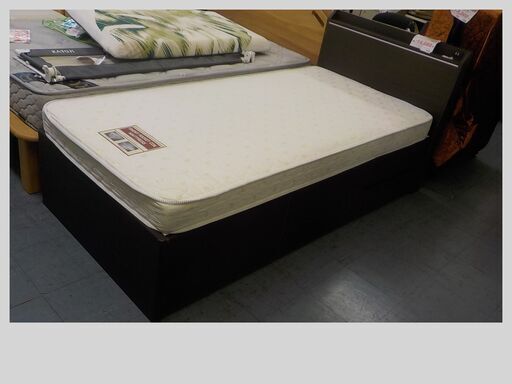 ID：572454　シングルベッド　収納付き　引出し場所変更可