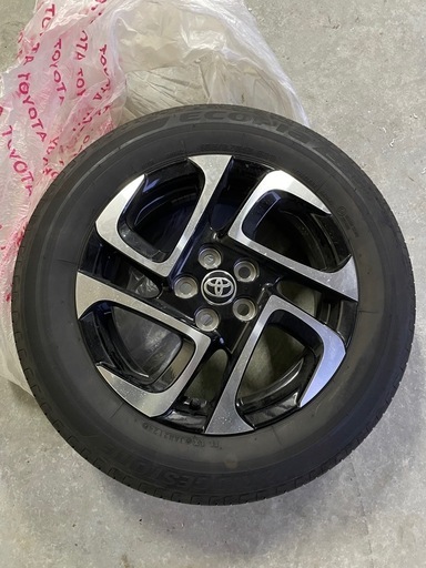 現行シエンタ　夏タイヤホイール