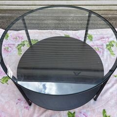 IKEA★イケア★丸ガラステーブル★VITTSJÖ ヴィットショーの画像