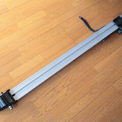【THULE】サイクルキャリア：屋根乗せタイプ：フォークダウン？