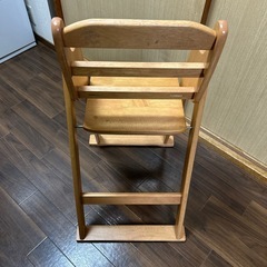 子供用椅子　テーブルなしの画像
