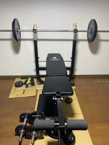 ダンベル　筋トレ