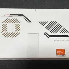 【SwitchライクハンドヘルドゲーミングPC】ONE XPLAYER 2 PRO【キーボード付き】の画像