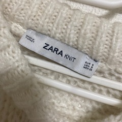 新品同様　ZARA  白　セーター　S M Lの画像