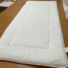 ニトリ　抗菌防臭防ダニ　敷布団　シングル
